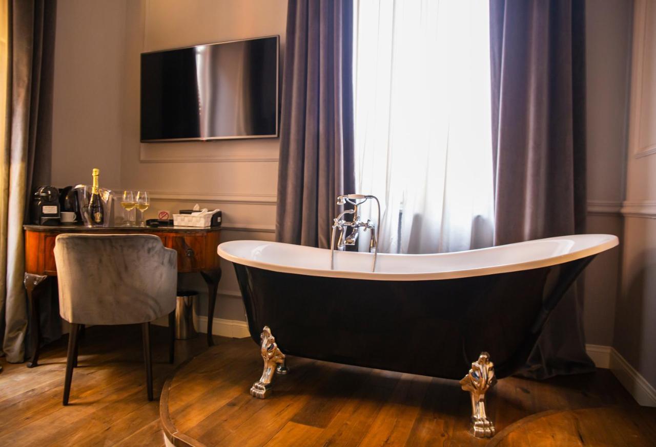 Relais San Lorenzo In Lucina Рим Экстерьер фото